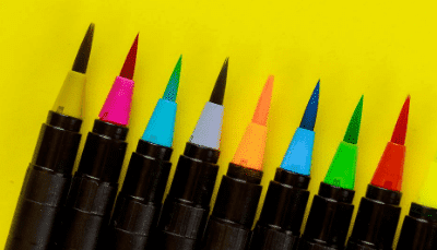 tips of colorful brush pens
