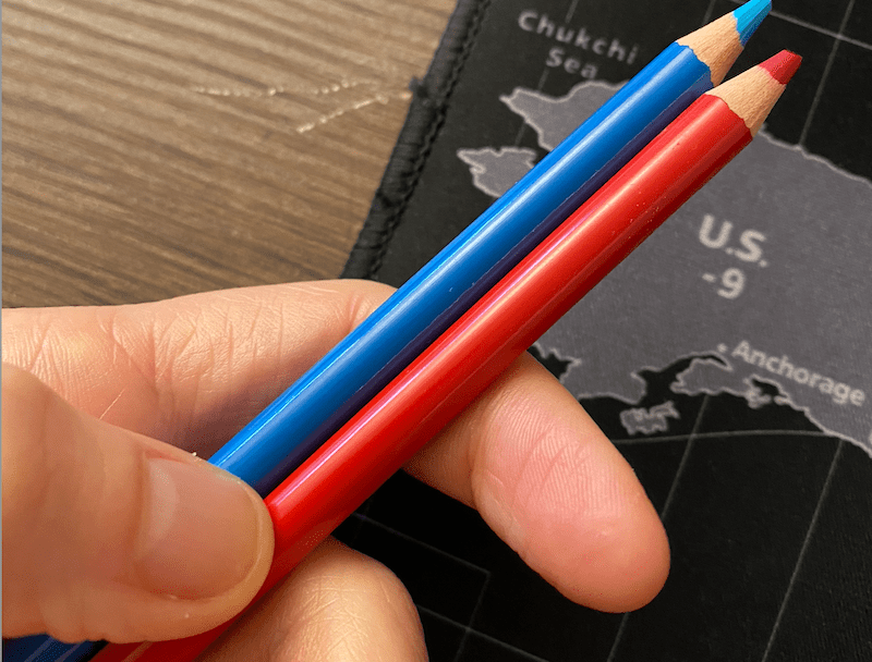 red and blue colored pencils