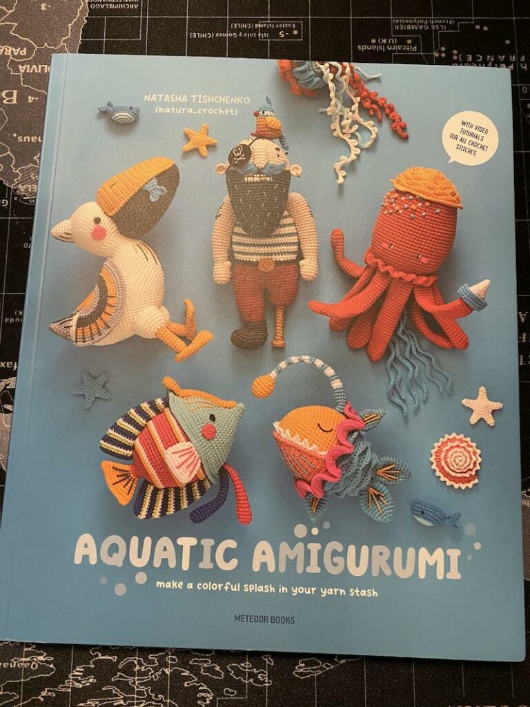 aquatic amigurumi crochet book